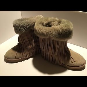 Kookaburra by UGG FRINGE Winter Boots